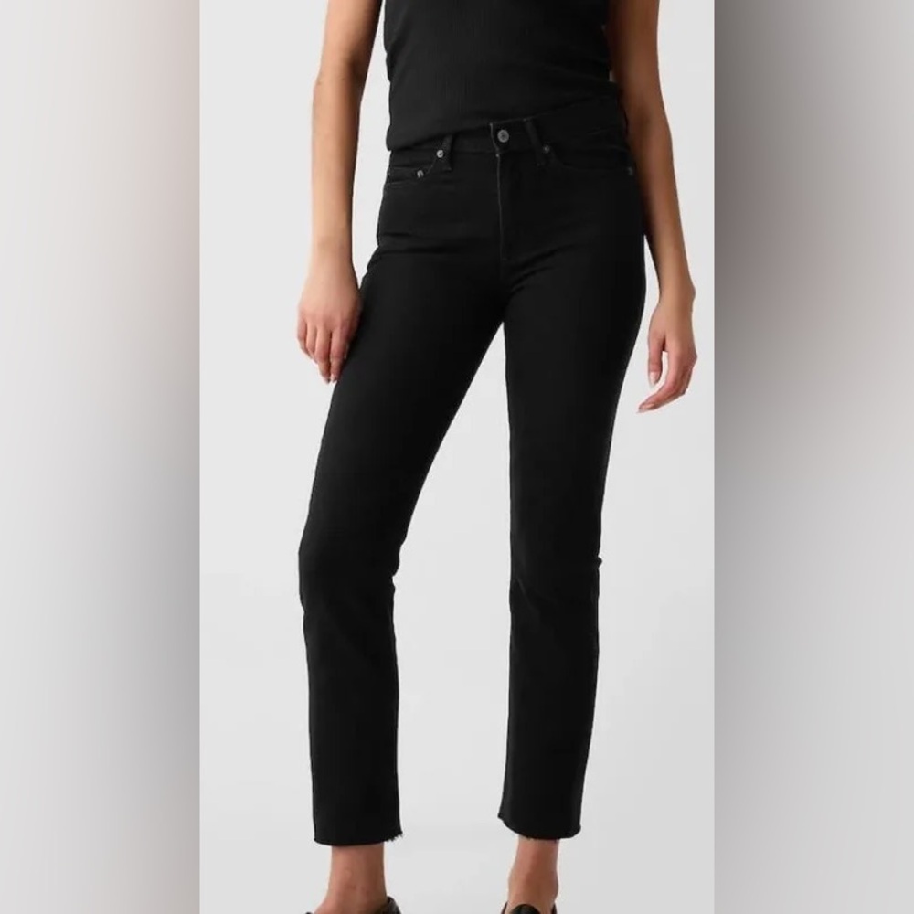 Gap 1969 Vintage Mid Rise Raw Edge 5 pocket Black Women's Jeans